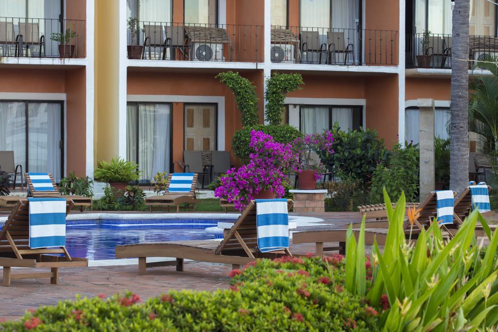 Flamingo Vallarta Hotel & Marina Puerto Vallarta Extérieur photo